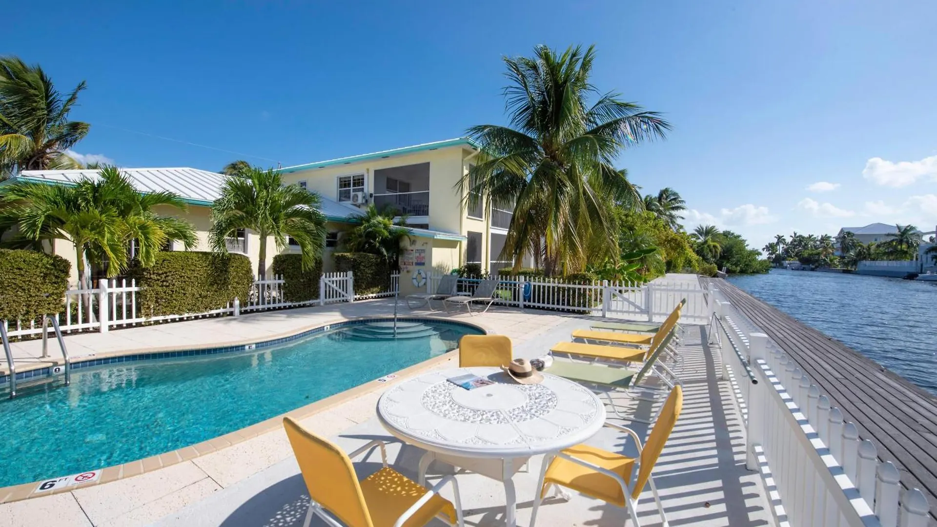 Holiday home Snug Harbour View Condo #3 George Town Cayman Islands