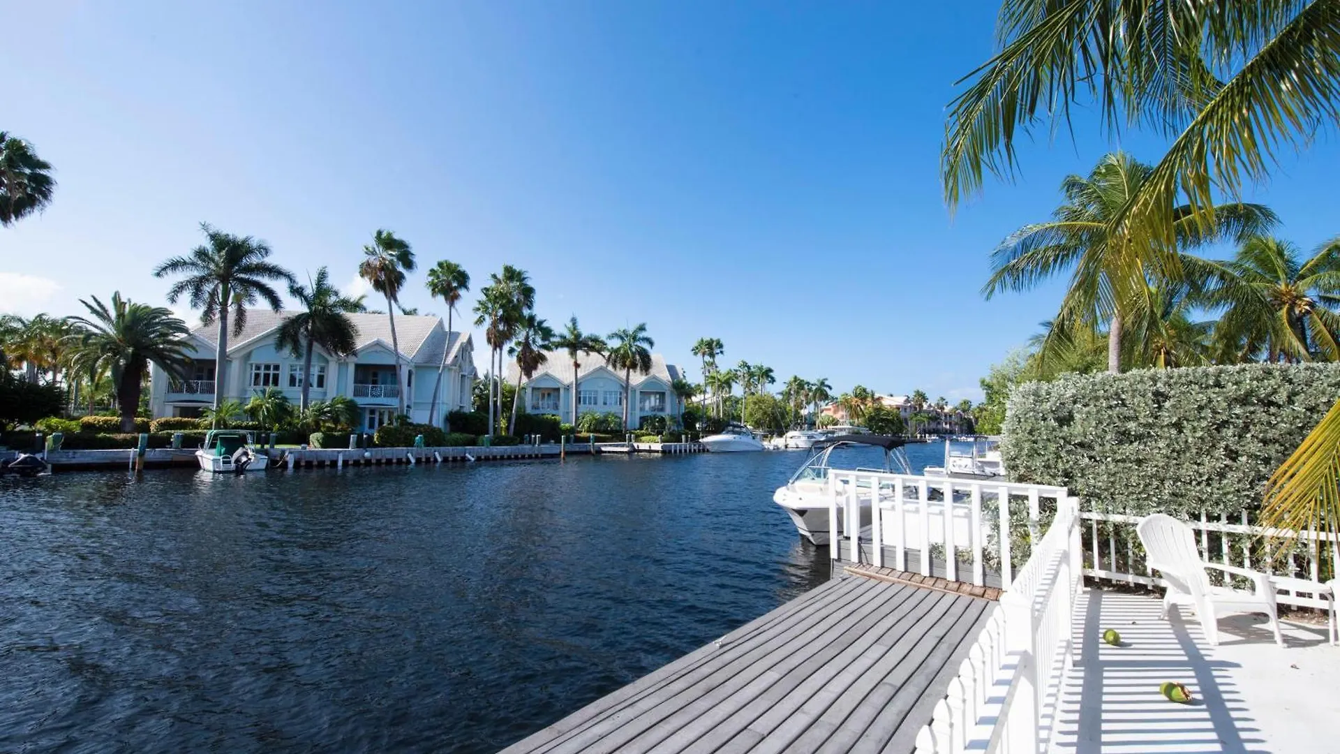 Holiday home Snug Harbour View Condo #3 George Town