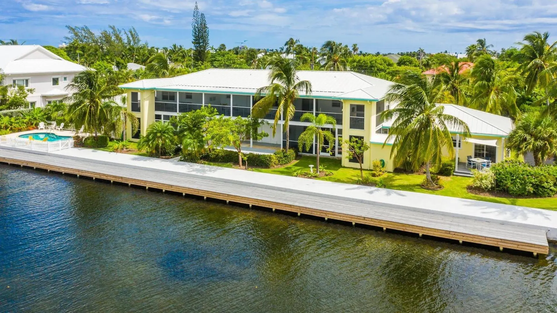 Holiday home Snug Harbour View Condo #3 George Town Cayman Islands