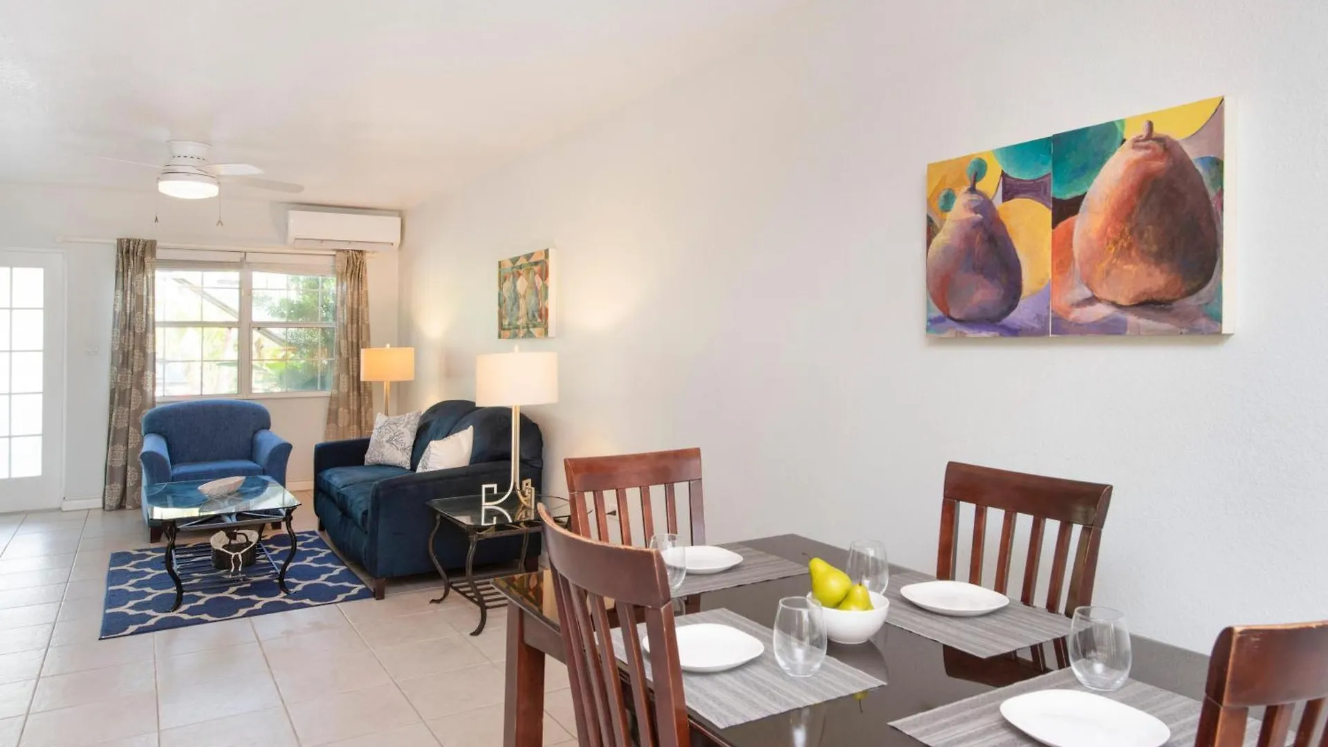 Snug Harbour View Condo #3 George Town Holiday home